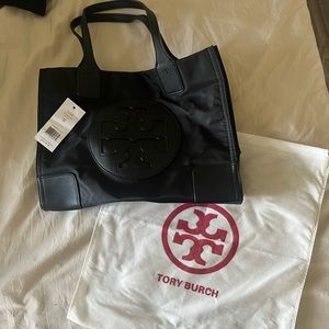 Tory Burch tote NWOT
